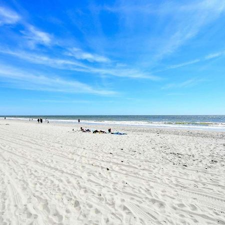 Carolinian Beach Resort 2133 Миртл-Бич Экстерьер фото